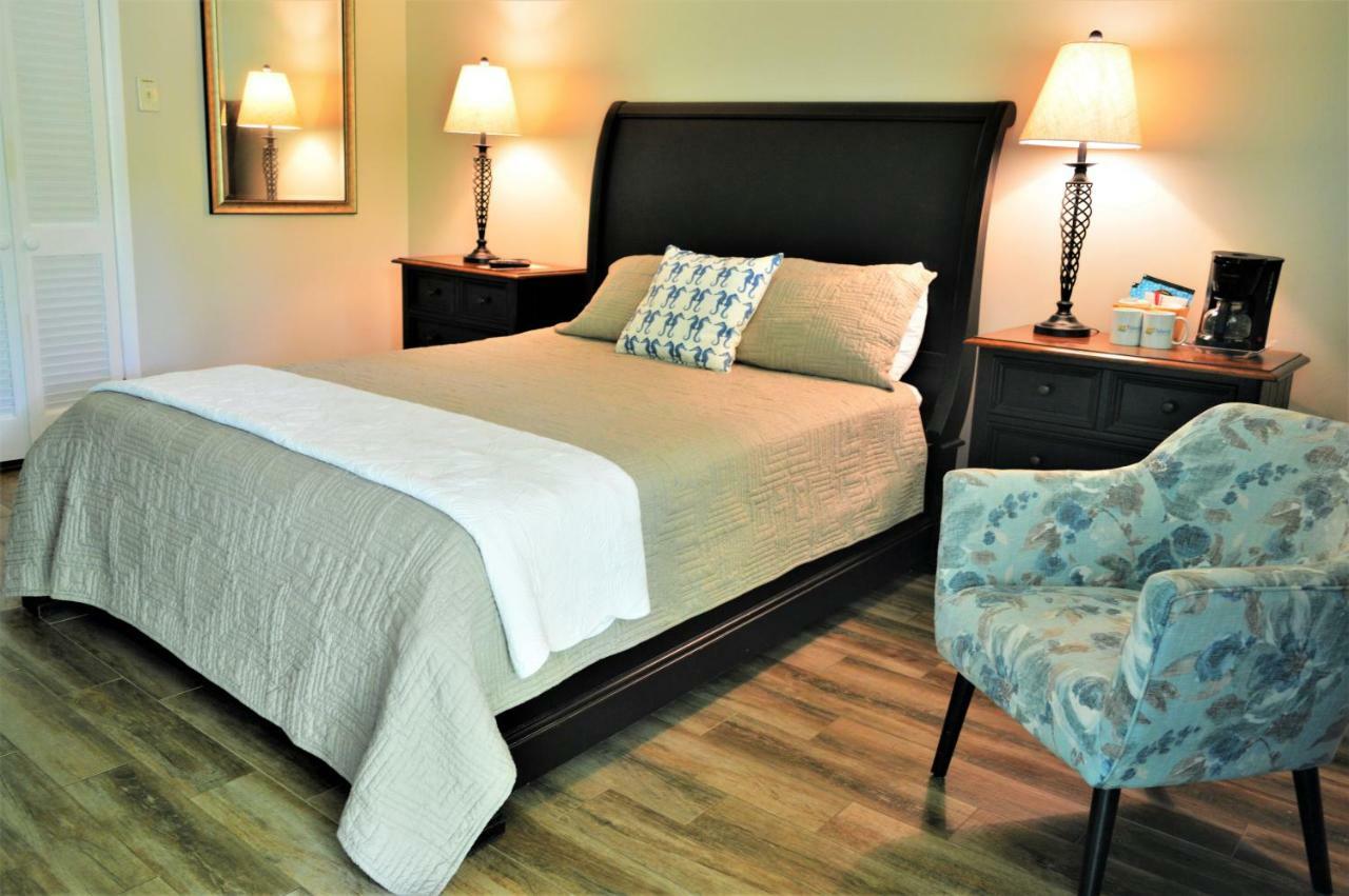 Meris Gardens B&B Бетани-Бич Экстерьер фото