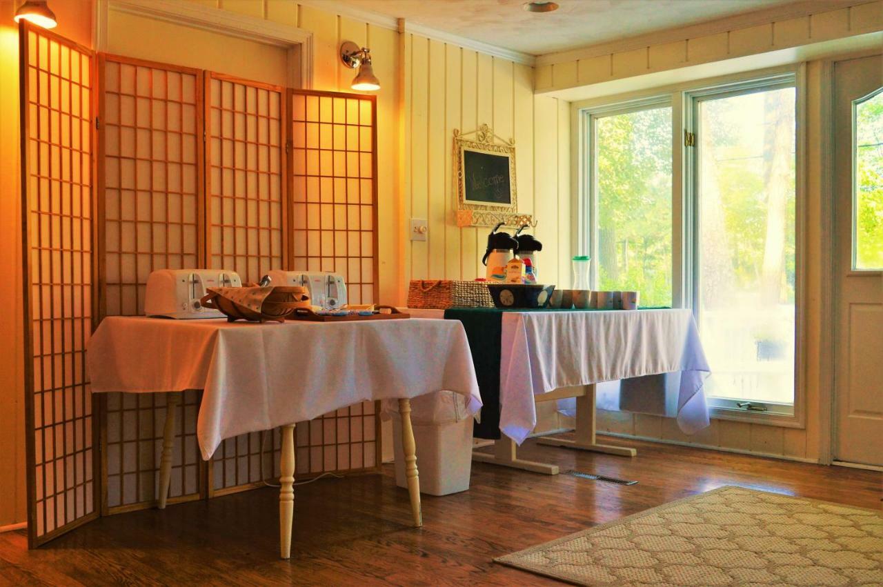 Meris Gardens B&B Бетани-Бич Экстерьер фото