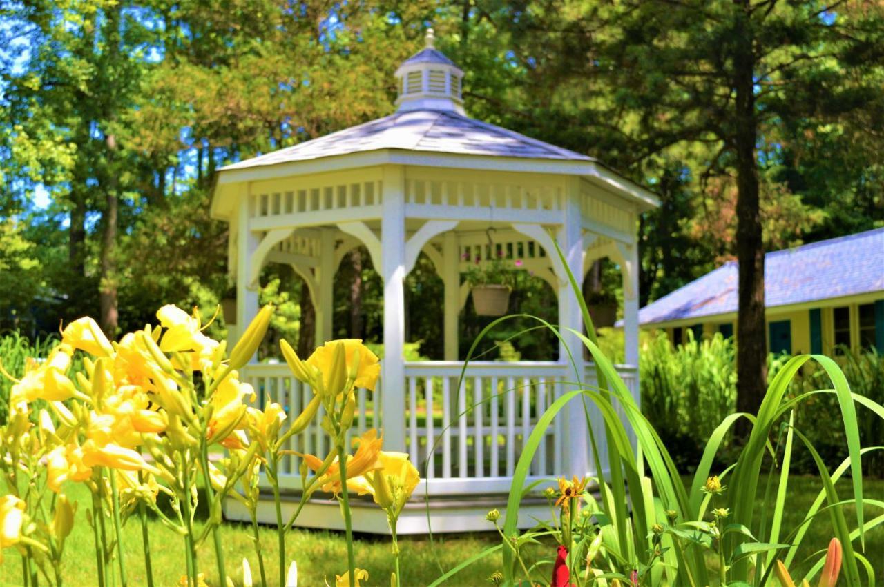 Meris Gardens B&B Бетани-Бич Экстерьер фото